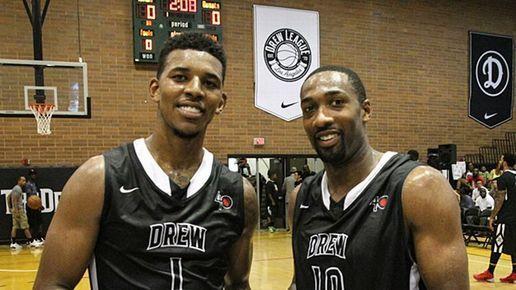 但在攻守转 但在攻守转